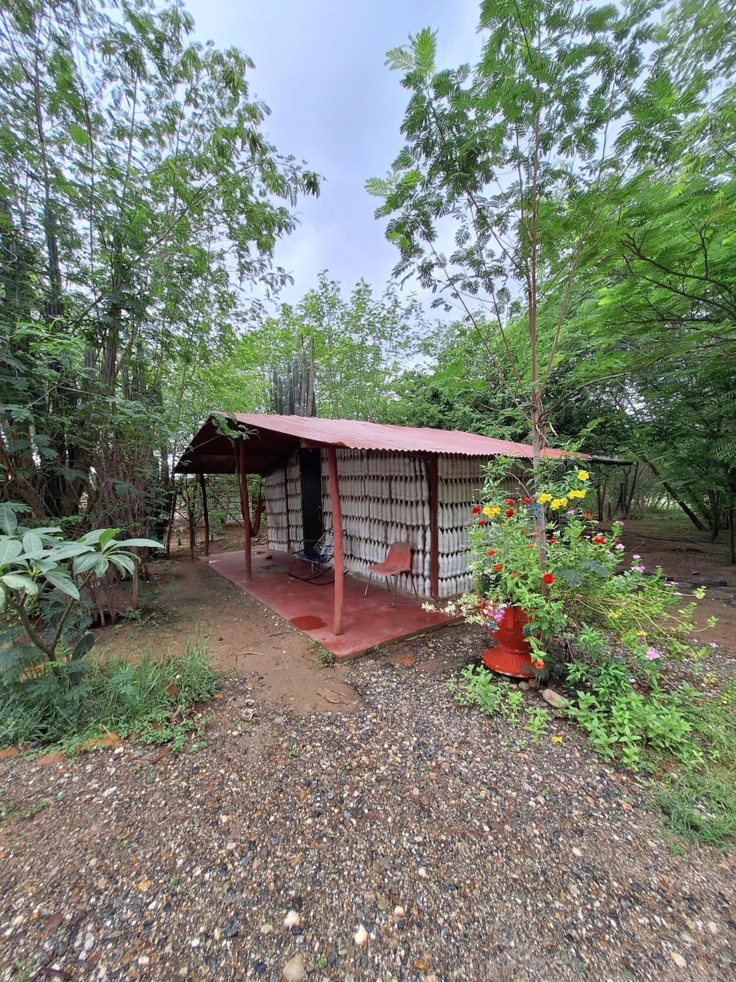 Alojamiento Casa De Campo Los Cactus Villavieja Extérieur photo